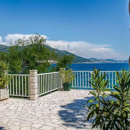 Апартаменты Krsticevic