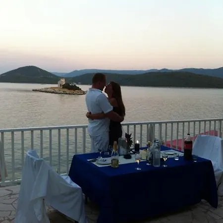 Апартаменты Krsticevic *