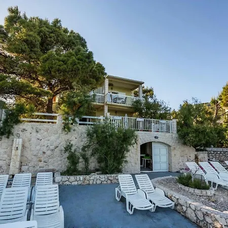 Krsticevic 아파트 *